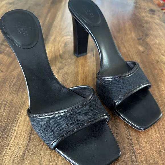 Vintage Gucci black heeled Sandals - Picture 1 of 5